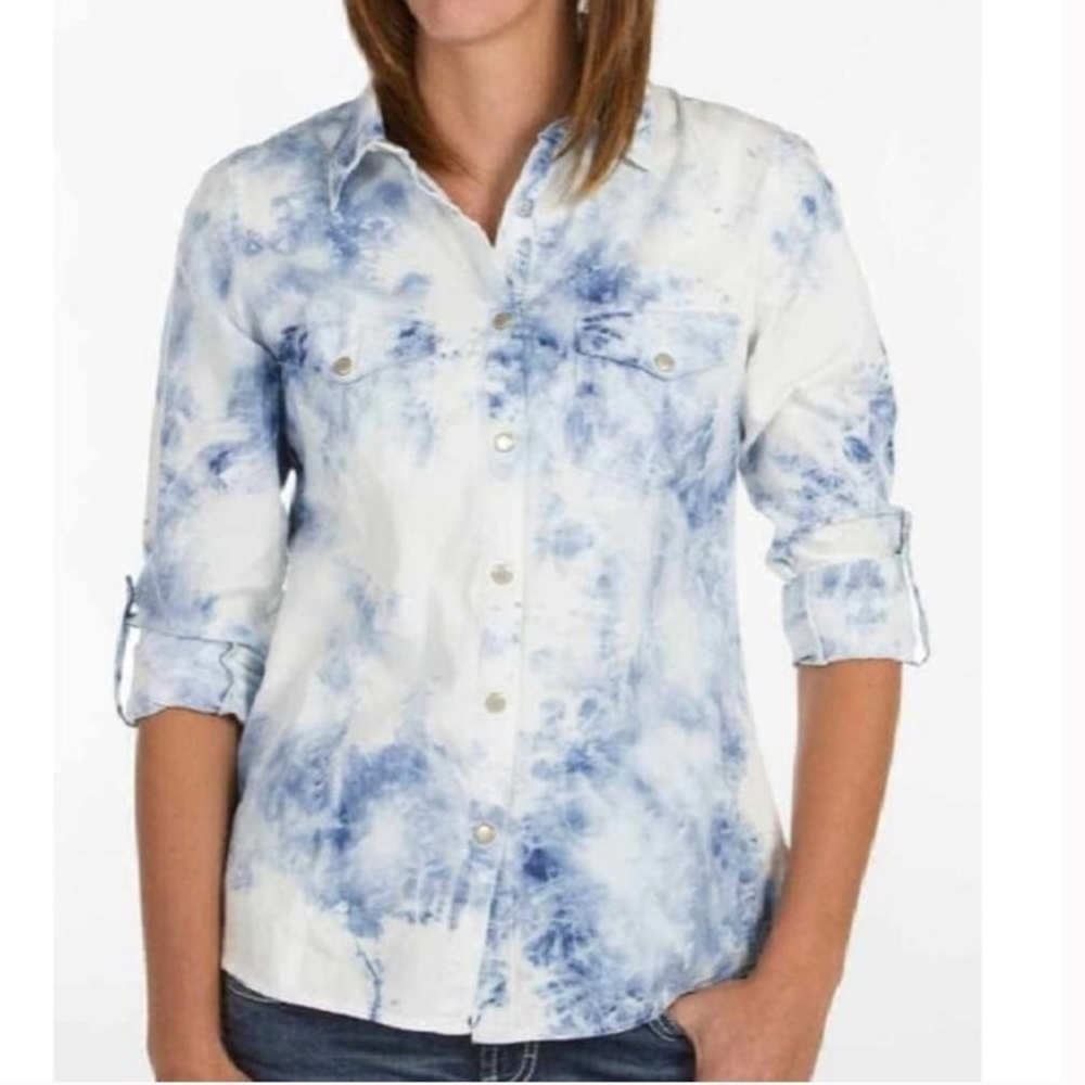 DAYTRIP blue white tie dye top small front size Medium